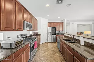 16104 W Mescal St, Surprise, AZ 85379 - Photo 13