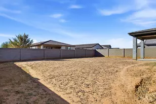 2037 E Wetleaf Pl, Casa Grande, AZ 85122 - Photo 33