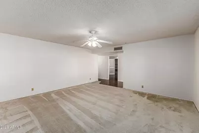 6231 E Ellis Street, Mesa, AZ 85205 - Photo 7