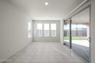 13755 W Calle De Baca Ln, Peoria, AZ 85383 - Photo 5