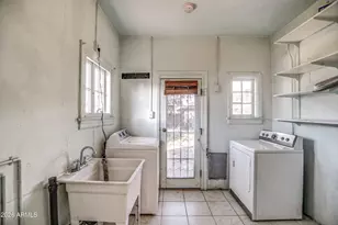 384 E Windsor Ave, Phoenix, AZ 85004 - Photo 31