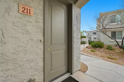 900 S Canal Drive #211, Chandler, AZ 85225 - Photo 3