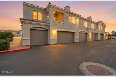 900 S Canal Drive #211, Chandler, AZ 85225 - Photo 1