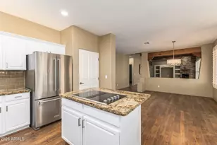 37415 N 24th St, Phoenix, AZ 85086 - Photo 17