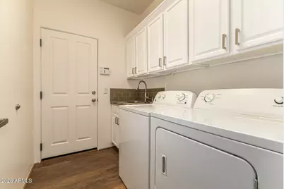 37415 N 24th Street, Phoenix, AZ 85086 - Photo 31