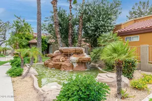 2929 W Yorkshire Dr, Phoenix, AZ 85027 - Photo 37