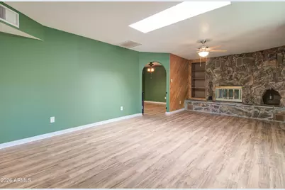 186 E Kelly Street, Miami, AZ 85539 - Photo 9