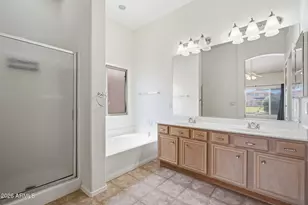 1561 E Black Diamond Dr, Gilbert, AZ 85296 - Photo 21