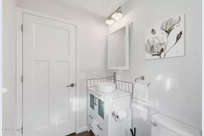 1359 E Weldon Avenue, Phoenix, AZ 85014 - Photo 41