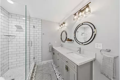 1359 E Weldon Avenue, Phoenix, AZ 85014 - Photo 31