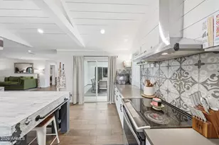 1359 E Weldon Ave, Phoenix, AZ 85014 - Photo 9