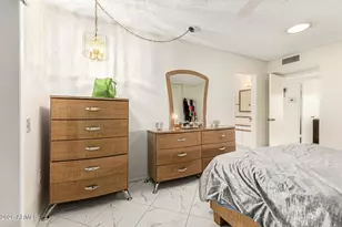 10020 W Royal Oak Rd, Sun City, AZ 85351 - Photo 15