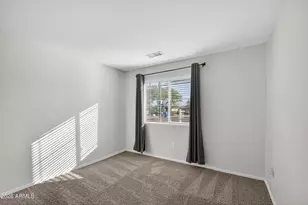 374 N Ocean Dr, Gilbert, AZ 85233 - Photo 17