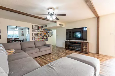 8608 E Edgemont Avenue, Scottsdale, AZ 85257 - Photo 5