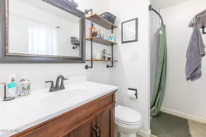 8608 E Edgemont Avenue, Scottsdale, AZ 85257 - Photo 15