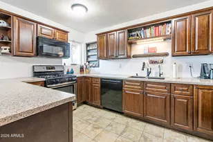 8608 E Edgemont Ave, Scottsdale, AZ 85257 - Photo 9