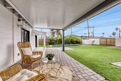 4036 N 40th Place, Phoenix, AZ 85018 - Photo 25