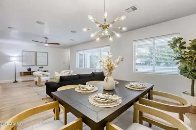 4036 N 40th Place, Phoenix, AZ 85018 - Photo 11