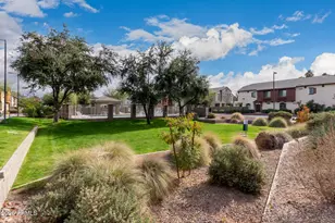 2727 N Price Rd, Chandler, AZ 85224 - Photo 25