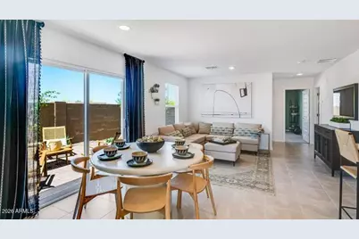 25010 N 174th Lane, Surprise, AZ 85387 - Photo 5