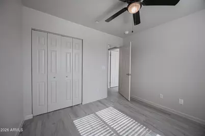 2121 W Adams Street #B201, Phoenix, AZ 85009 - Photo 15