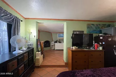 21 E Saint Charles Avenue, Phoenix, AZ 85042 - Photo 15