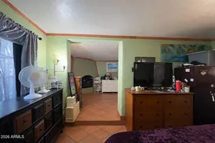 21 E St Charles Ave, Phoenix, AZ 85042 - Photo 15