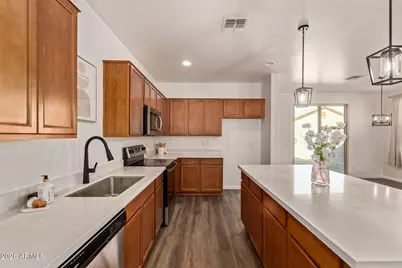 17534 W Villa Chula Lane, Surprise, AZ 85387 - Photo 11