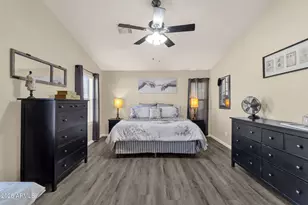 5672 W Manzanita Dr, Glendale, AZ 85302 - Photo 23