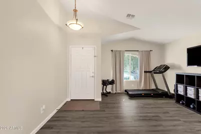 5672 W Manzanita Drive, Glendale, AZ 85302 - Photo 7