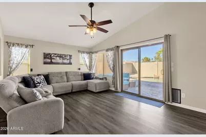 5672 W Manzanita Drive, Glendale, AZ 85302 - Photo 19