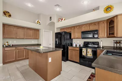 5672 W Manzanita Drive, Glendale, AZ 85302 - Photo 3