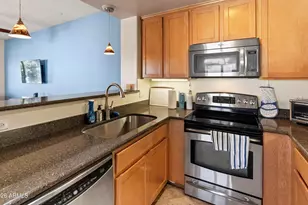 6940 E Cochise Rd, Paradise Valley, AZ 85253 - Photo 13