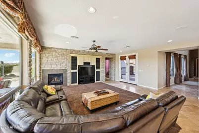2206 W Keller Court, Anthem, AZ 85086 - Photo 9