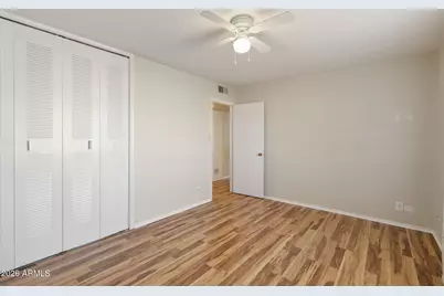 12032 N Hillcrest Drive, Sun City, AZ 85351 - Photo 9