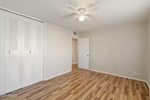 12032 N Hillcrest Dr, Sun City, AZ 85351 - Photo 9