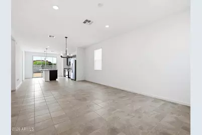 4169 W Erik Lane, San Tan Valley, AZ 85144 - Photo 3