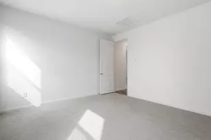 4169 W Erik Ln, San Tan Valley, AZ 85144 - Photo 15