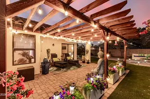 8629 W Maui Ln, Peoria, AZ 85381 - Photo 9