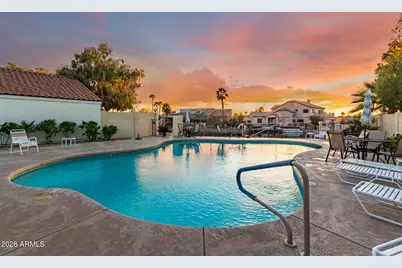 8629 W Maui Lane, Peoria, AZ 85381 - Photo 47