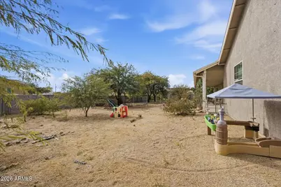 20305 W Peak View Road, Wittmann, AZ 85361 - Photo 31