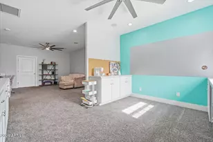 20305 W Peak View Rd, Wittmann, AZ 85361 - Photo 23