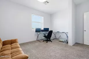 20305 W Peak View Rd, Wittmann, AZ 85361 - Photo 27