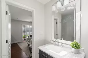 6333 N Scottsdale Rd, Scottsdale, AZ 85250 - Photo 25