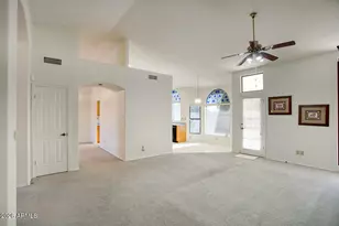 10941 W Cottonwood Ln, Avondale, AZ 85392 - Photo 7