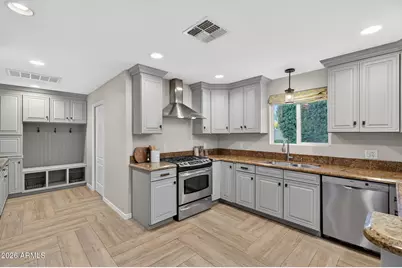 3335 E Mariposa Street, Phoenix, AZ 85018 - Photo 15