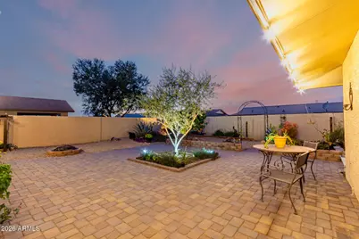 15218 N Agua Fria Drive, Sun City, AZ 85351 - Photo 17