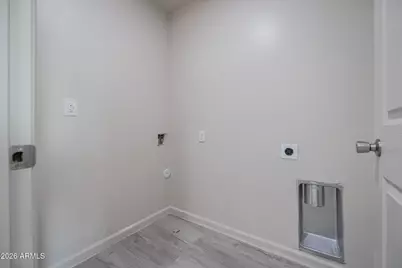 2121 W Adams Street #B202, Phoenix, AZ 85009 - Photo 17