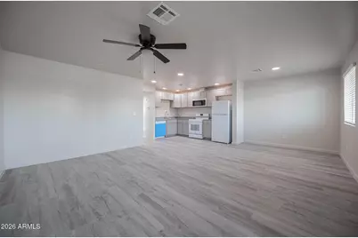 2121 W Adams Street #B202, Phoenix, AZ 85009 - Photo 5