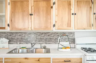 501 Graham Dr, Sierra Vista, AZ 85635 - Photo 5